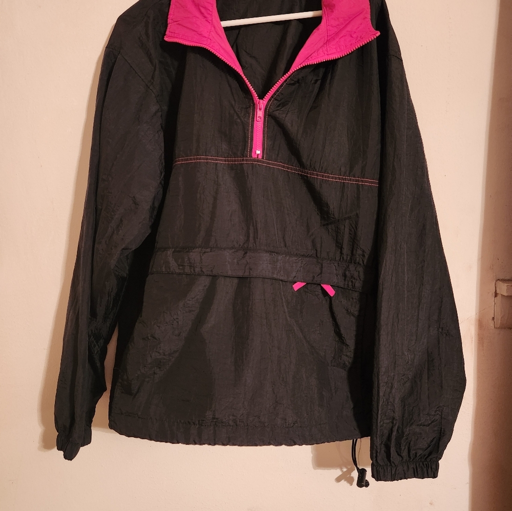 XL Black and red windbreaker set no brand name